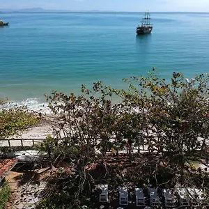 3* Pensión Dos Golfinhos